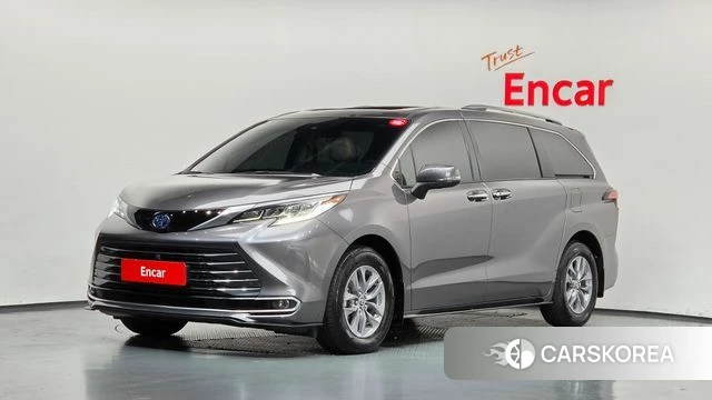 Toyota Sienna 4th Generation 2024 Серый из Кореи