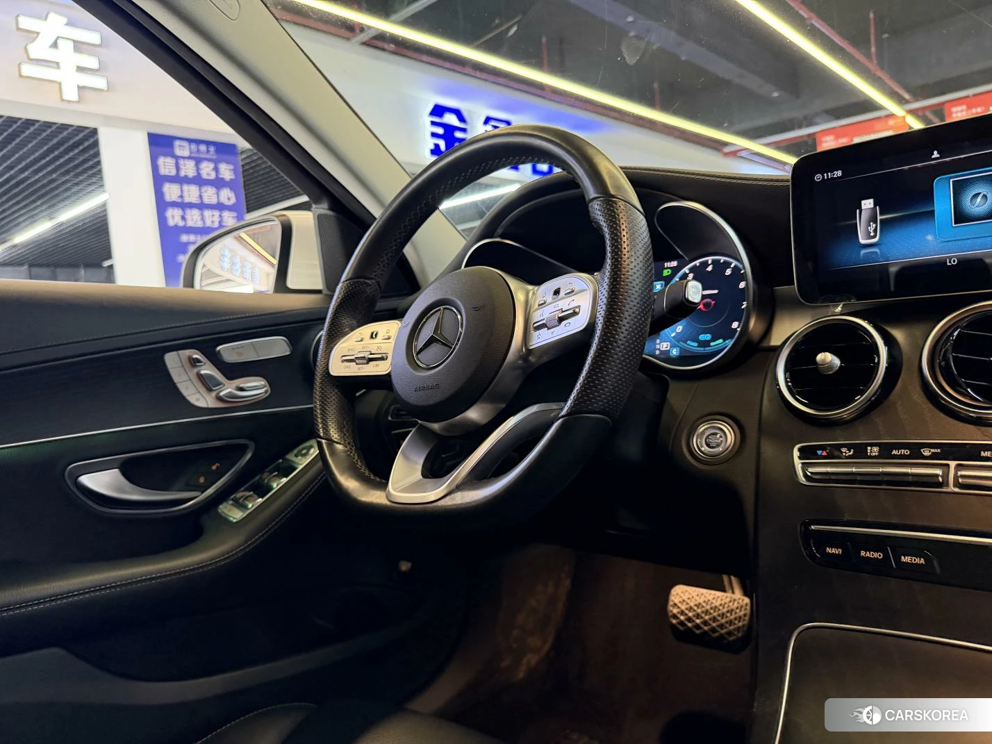 Mercedes-Benz C-class 2020 Белый из Китая