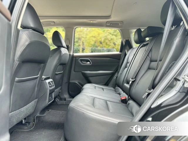 Nissan X-Trail 2022 Черный из Китая