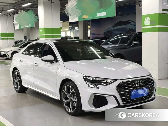 Audi A3 2021 Белый из Китая