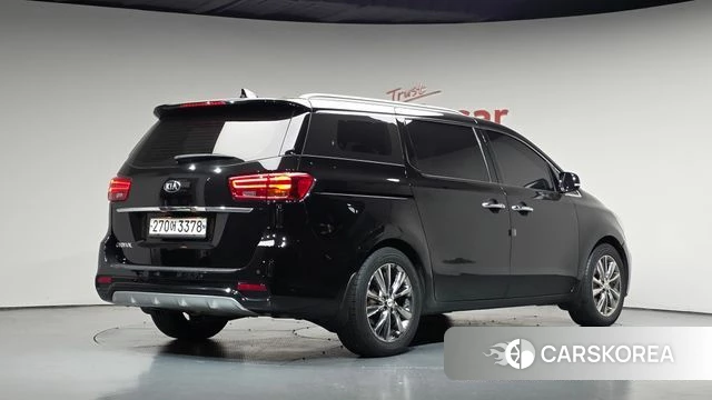 Kia The New Carnival 2019 Черный из Кореи