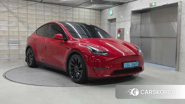 Tesla Model Y 2022 Красный из Кореи