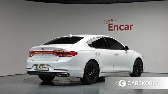 Hyundai Grandeur IG 2019 Белый из Кореи