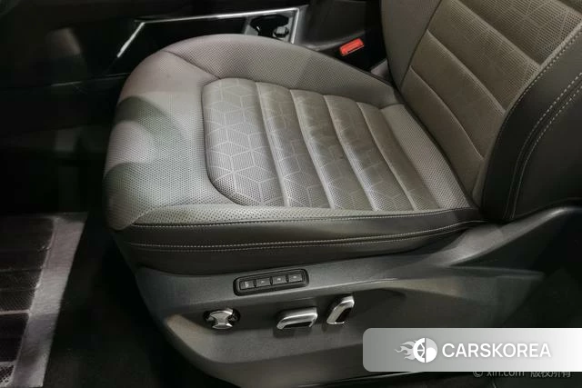 Volkswagen Talagon 2022 Белый из Китая