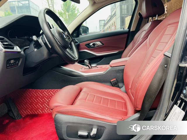 BMW 3 series 2021 Черный из Китая