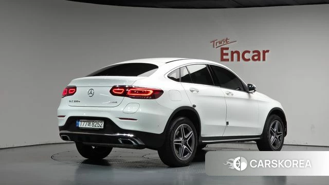 Mercedes-Benz GLC-Class X253 2023 Белый из Кореи