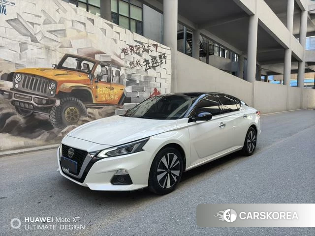Nissan Altima 2021 Белый из Китая