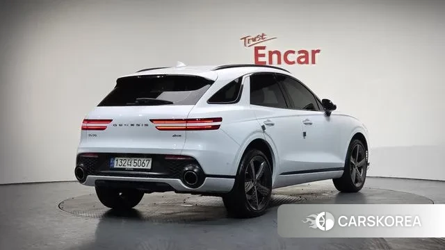 Genesis GV70 2021 Белый из Кореи