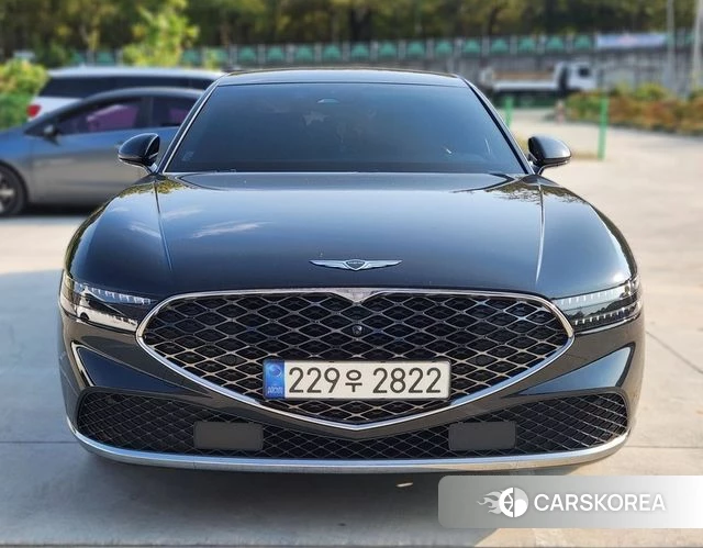 Genesis G90 (RS4) 2022 Черный из Кореи