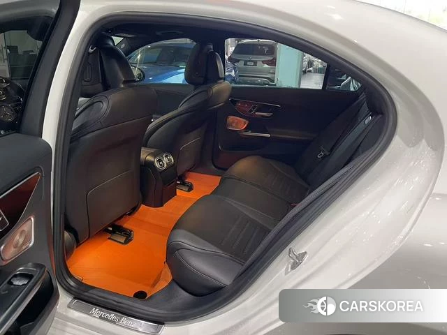 Mercedes-Benz C-class 2023 Белый из Китая