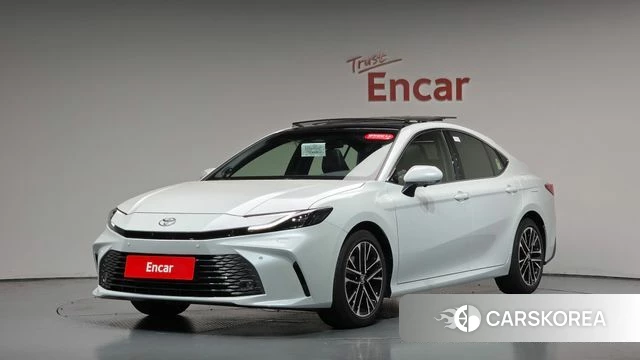 Toyota Camry (XV80) 2026 Белый из Кореи