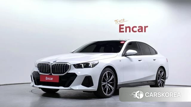 BMW 5 Series (G60) 2024 Белый из Кореи