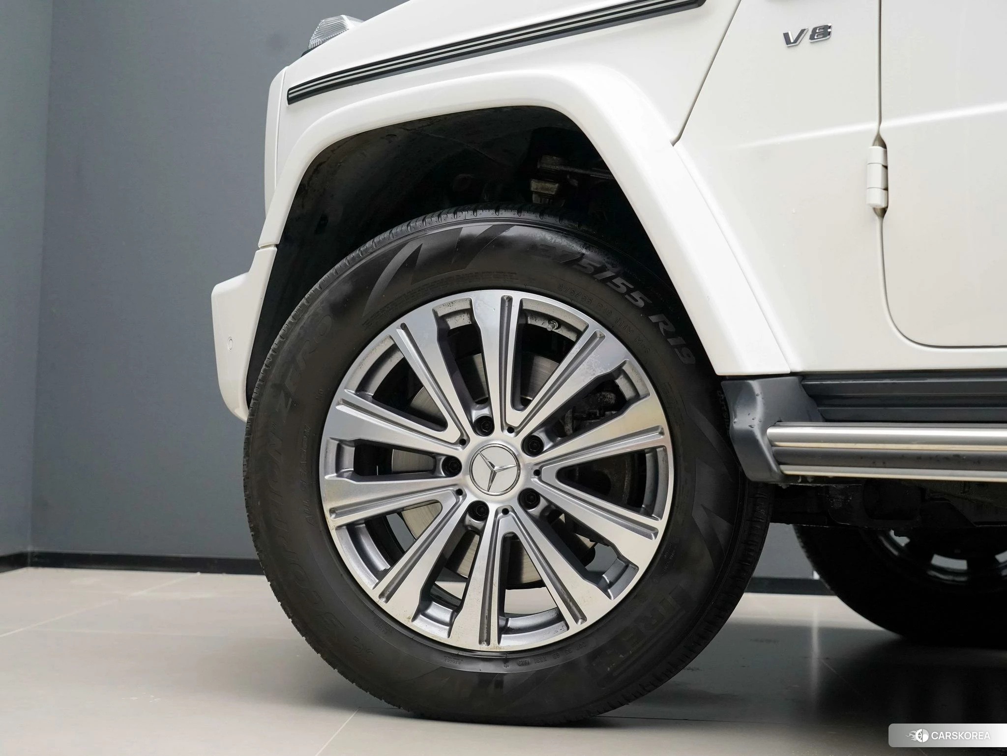 Mercedes-Benz G-Class 2023 Белый из Китая