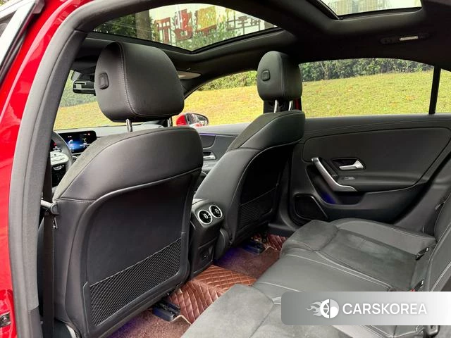 Mercedes-Benz A-Class 2021 Красный из Китая