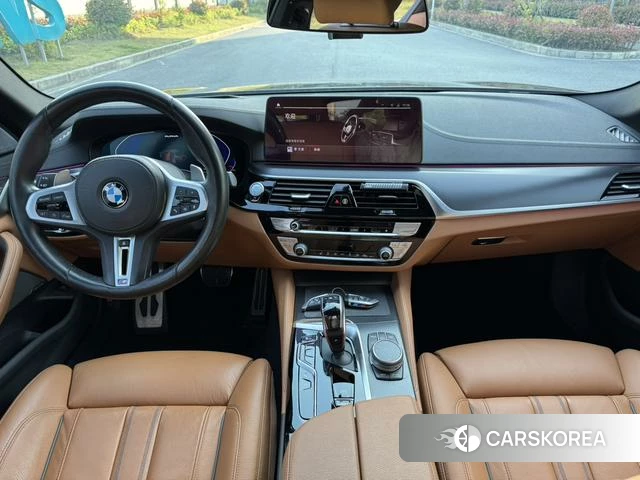 BMW 5 series 2020 Черный из Китая