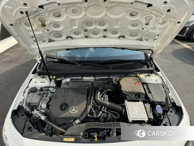 Mercedes-Benz A-Class 2023 Белый из Китая
