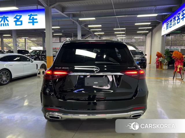 Mercedes-Benz GLE 2023 Черный из Китая