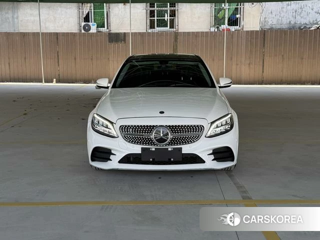 Mercedes-Benz C-class 2021 Белый из Китая
