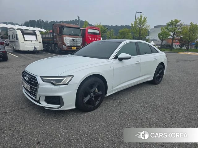 Audi A6 (C8) 2021 Белый из Кореи