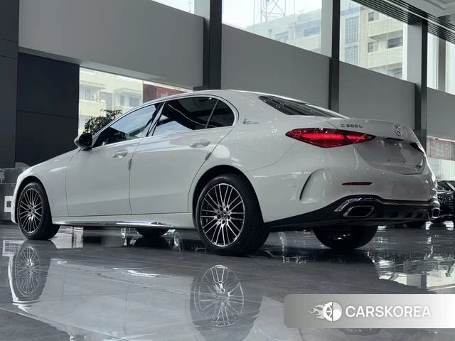Mercedes-Benz C-class 2023 Белый из Китая