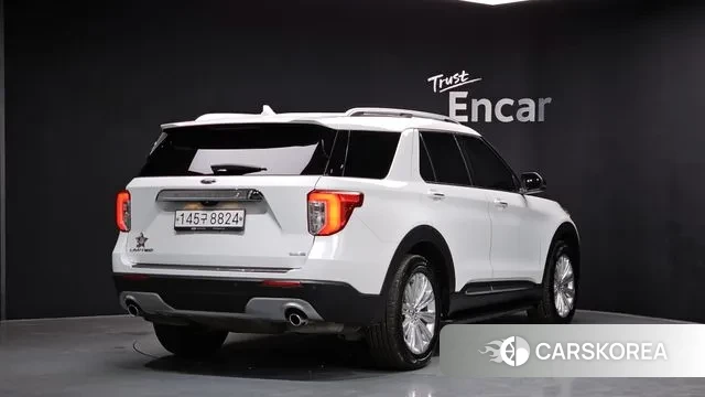 Ford Explorer 6th Generation 2019 Белый из Кореи