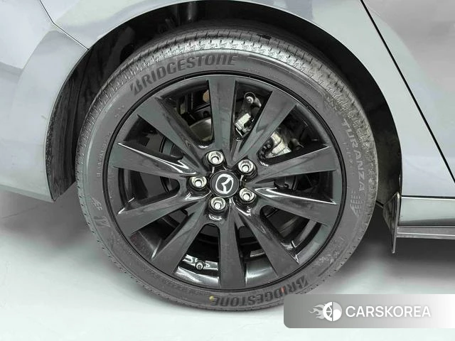 Mazda 3 2024 Черный из Китая