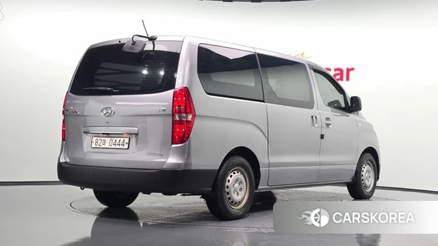 Hyundai The New Grand Starex 2018 Серебряный из Кореи