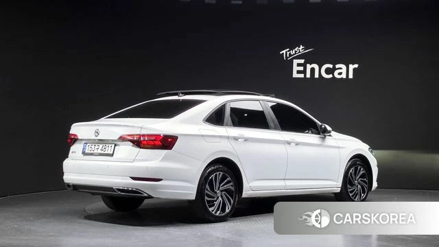 Volkswagen 7th Generation of Jetta 2021 Белый из Кореи