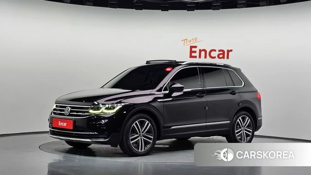 Volkswagen Tiguan second Generation 2021 Черный из Кореи