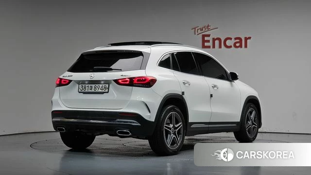 Mercedes-Benz GLA - Class H247 2020 Белый из Кореи