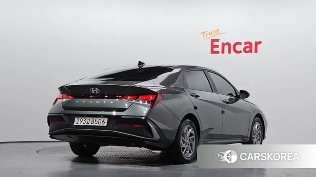 Hyundai The New Avante Hybrid (CN7) 2023 Серый из Кореи
