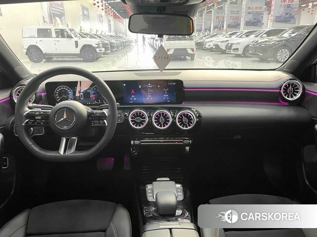 Mercedes-Benz A-Class 2023 Белый из Китая