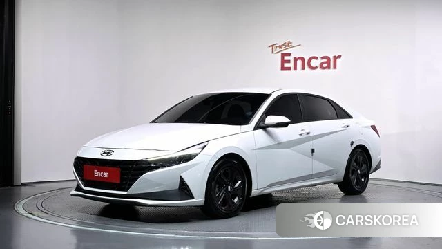 Hyundai Avante Hybrid (CN7) 2022 Белый из Кореи