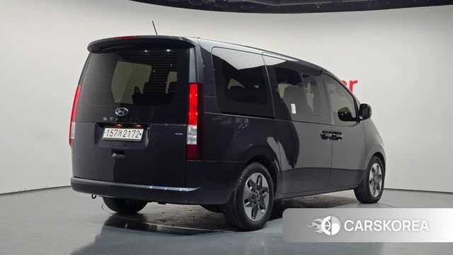Hyundai Staria 2022 Черный из Кореи