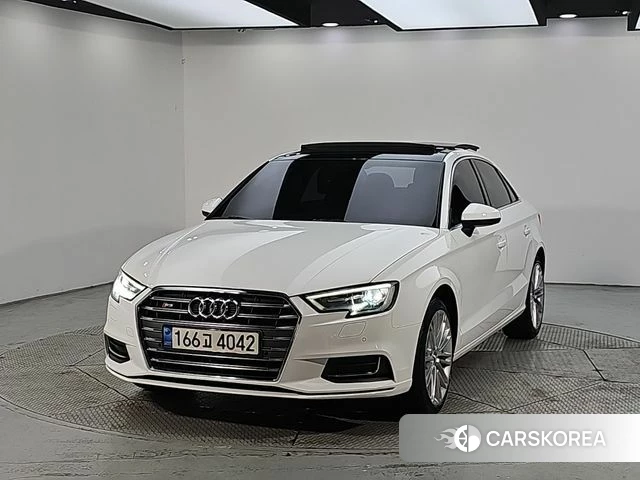 Audi New A3 2018 Белый из Кореи