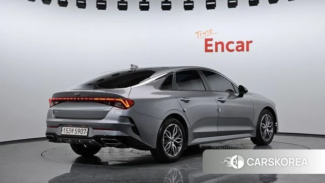 Kia K5 3rd generation 2020 Серебристо-серый из Кореи