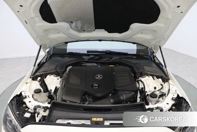 Mercedes-Benz C-class 2022 Белый из Китая