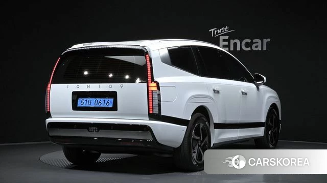 Hyundai Ionic 9 2025 Белый из Кореи