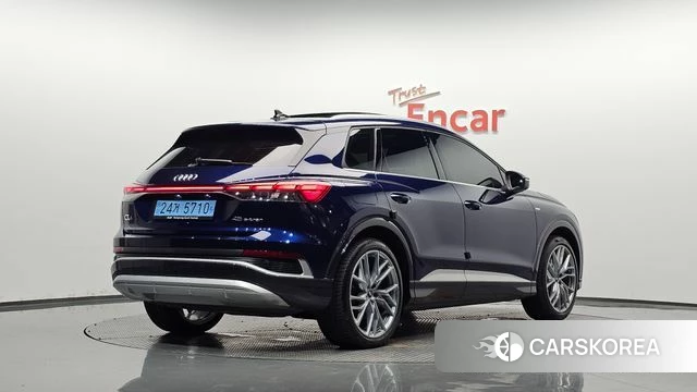 Audi Q4 e-Tron (F4) 2025 Синий из Кореи