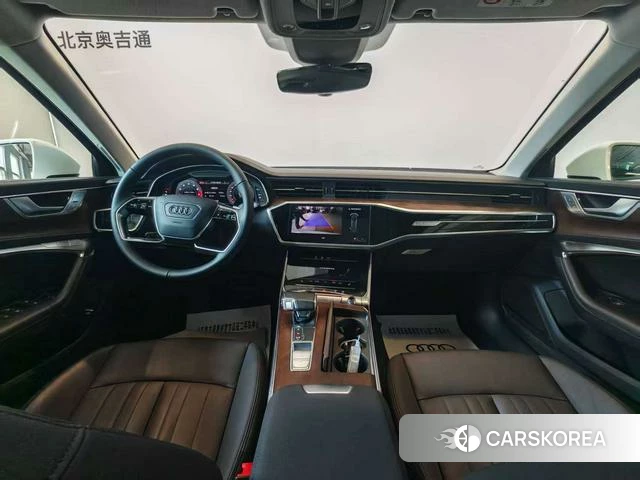 Audi A6 2021 Белый из Китая
