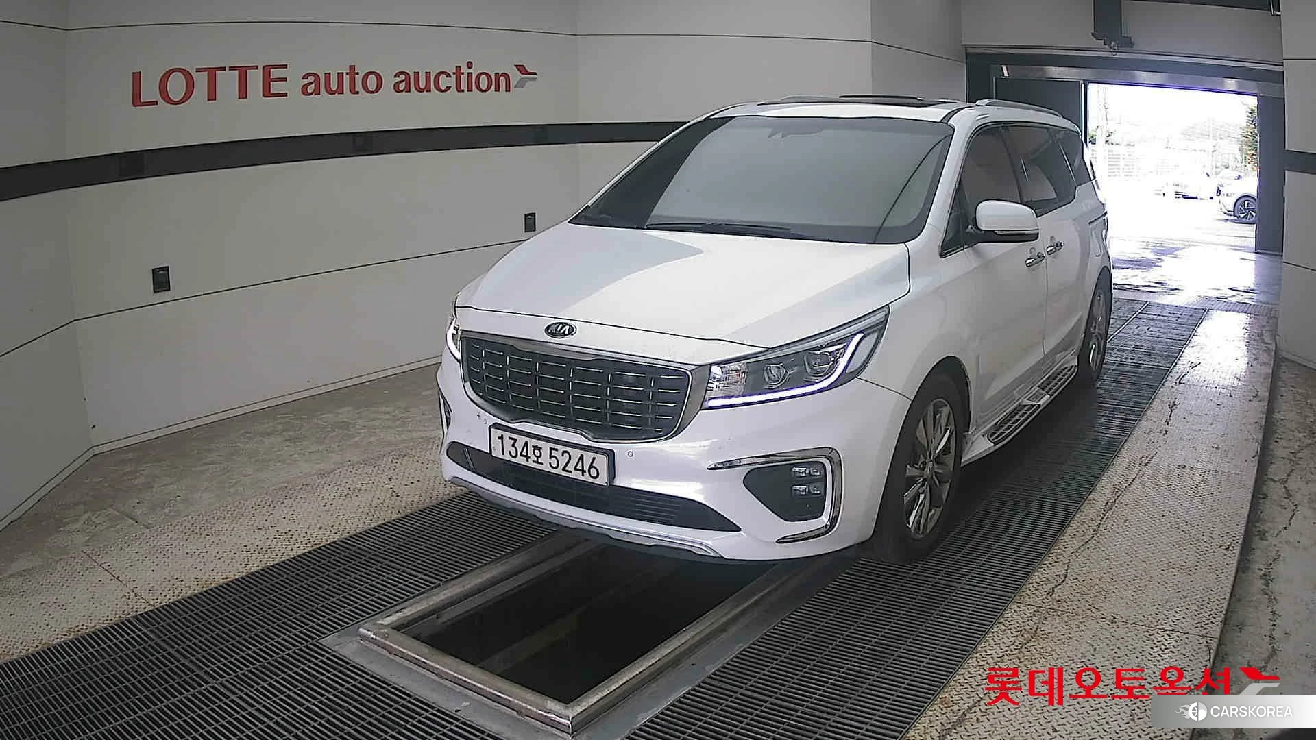 Kia Carnival 2020 Белый из Кореи