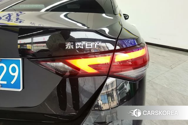 Nissan Sylphy 2024 Черный из Китая