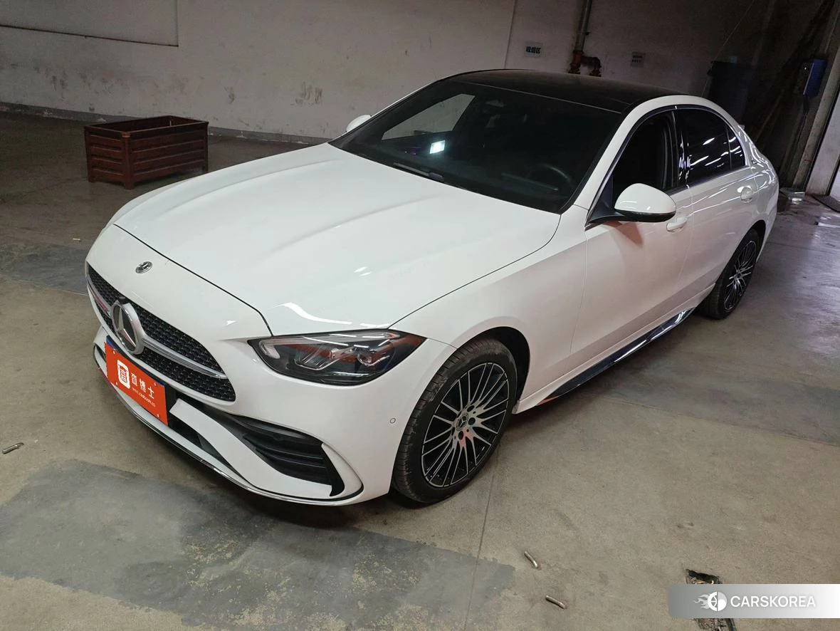 Mercedes-Benz C-class 2023 Белый из Китая