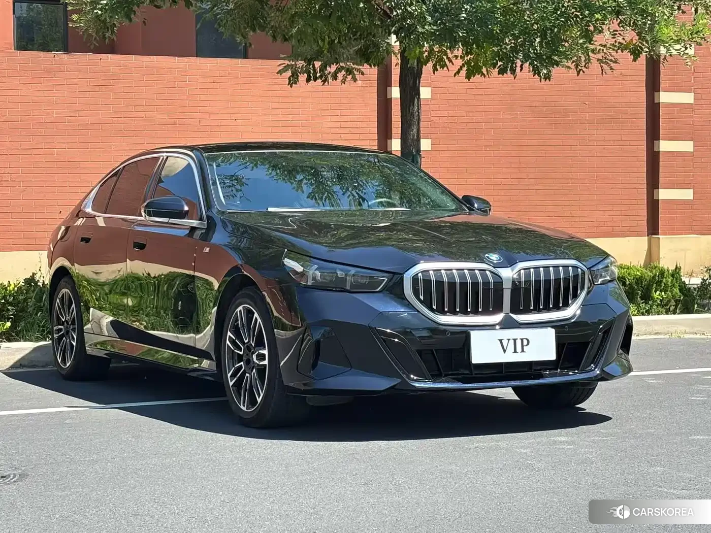 BMW 5 series 2025 Черный из Китая