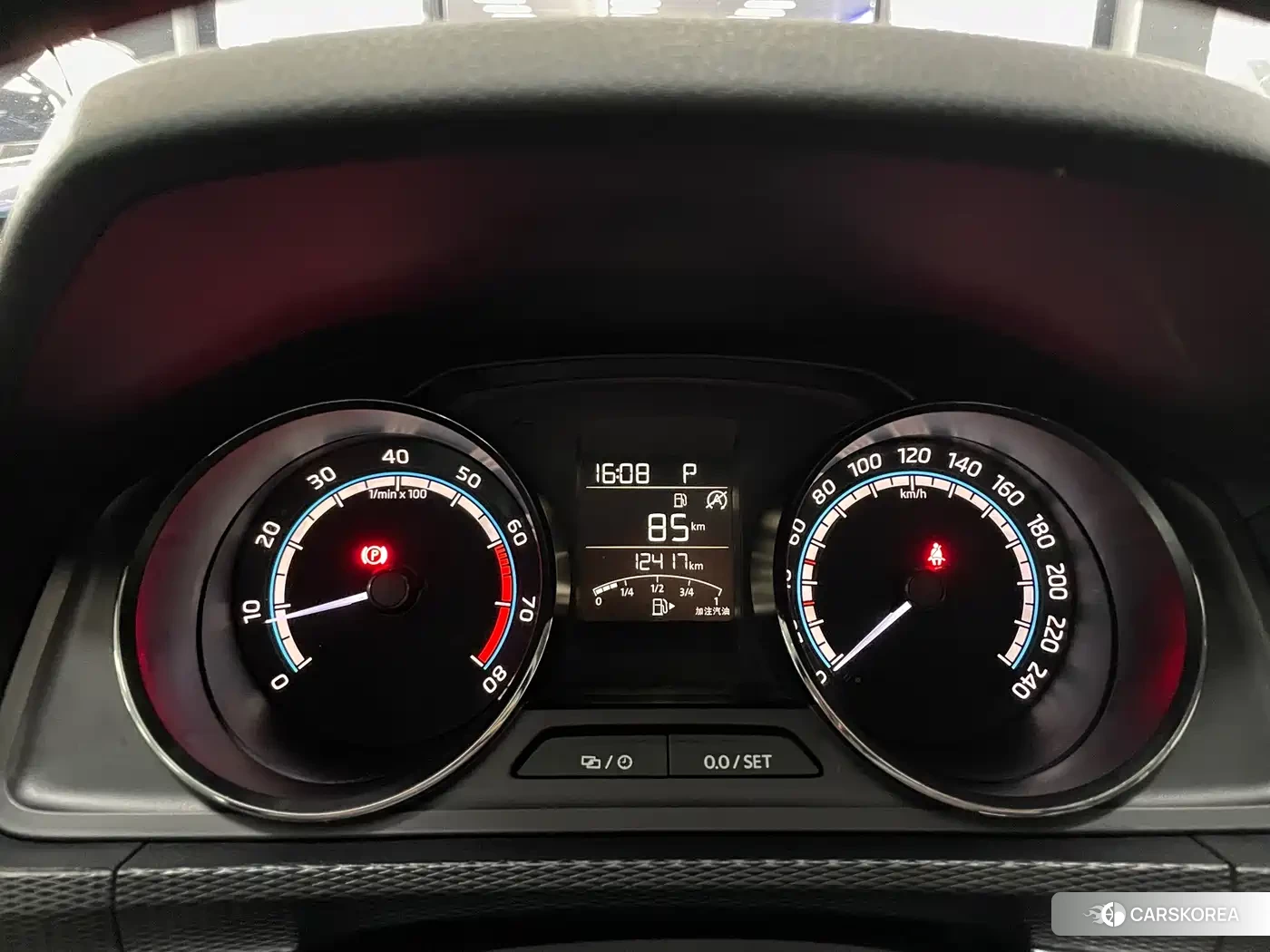 Skoda Kamiq 2023 Белый из Китая