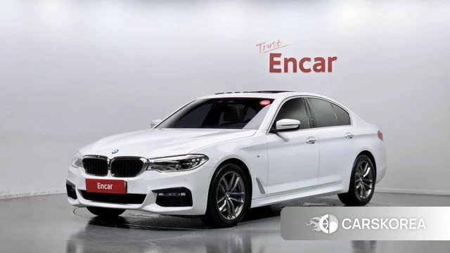 BMW 5 Series (G30) 2018 Белый из Кореи