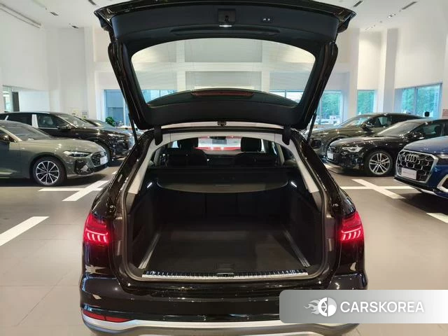 Audi A6 2025 Черный из Китая