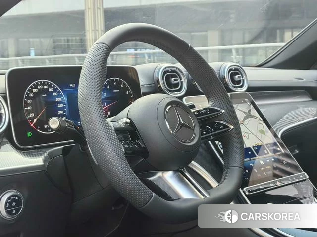 Mercedes-Benz C-class 2024 Белый из Китая