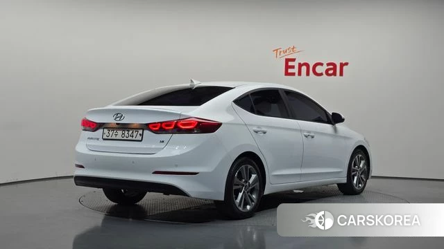 Hyundai Avante AD 2018 Белый из Кореи