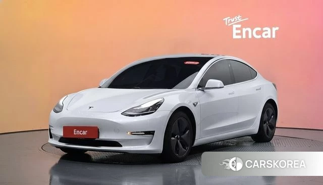 Tesla Model 3 2020 Белый из Кореи